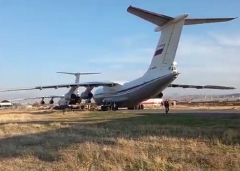 Ναγκόρνο Καραμπάχ: Ρωσικές ειρηνευτικές δυνάμεις στην περιοχή των συγκρούσεων – Συλλήψεις διαδηλωτών στο Ερεβάν