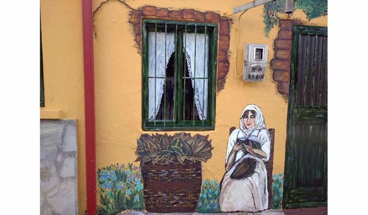 Χαλκιδική: Με ζωγραφισμένους τοίχους κόντρα στην μουντάδα του lockdown η Παλαιόχωρα (φωτο)