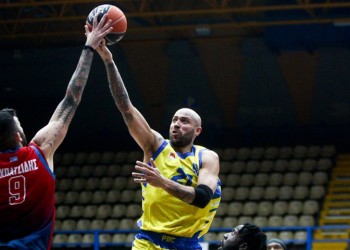 Basket League: Νίκη του Περιστερίου απέναντι στο Μεσολόγγι (highlights)