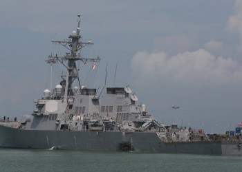 Η Μόσχα ανακοίνωσε ότι «έδιωξε» αμερικανικό αντιτορπιλικό από τα ρωσικά χωρικά ύδατα