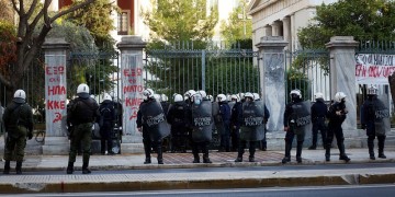 Η ΕΛΑΣ απαγορεύει όλες τις συναθροίσεις ενόψει του Πολυτεχνείου