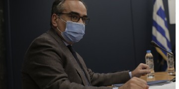 Βασίλης Κοντοζαμάνης: Δεν αποκλείεται και η επίταξη γιατρών