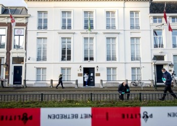 Ολλανδία: Γάζωσαν με σφαίρες την πρεσβεία της Σαουδικής Αραβίας στη Χάγη