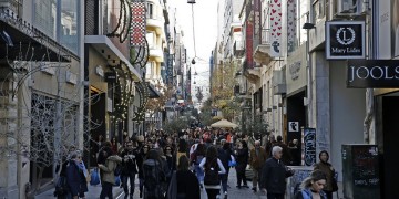 Πότε θα ληφθούν αποφάσεις για το άνοιγμα κι άλλων καταστημάτων