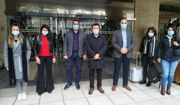 Επιστροφή στην Κρήτη για τις νοσηλεύτριες που έδωσαν τη μάχη κατά του κορονοϊού στη Θεσσαλονίκη