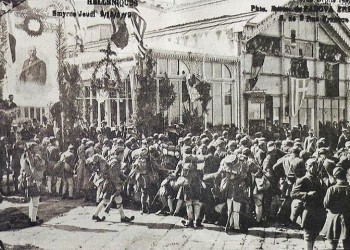 Έλληνες στρατιώτες στη Σμύρνη στις 15 Μαΐου 1919 (πηγή: en.wikipedia.org)