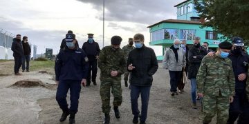 Ο Μιχάλης Χρυσοχοΐδης κατά τη διάρκεια της επίσκεψής του στον Έβρο (φωτ.:  Υπουργείο Προστασίας του Πολίτη)