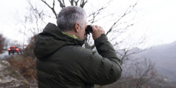 Σωστικά συνεργεία στις έρευνες για τον εντοπισμό του εκπαιδευτικού αεροσκάφους που χάθηκε την Κυριακή το μεσημέρι, στο ανατολικό Ζαγόρι, στα Ιωάννινα (φωτ.: ΑΠΕ-ΜΠΕ / Δημήτρης Ραπακούσης)