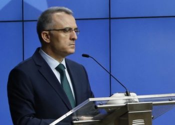 Ο απερχόμενος διοικητής της Κεντρικής Τράπεζας της Τουρκίας και πρώην υπουργός Οικονομικών της χώρας Νατσί Αγκμπάλ (φωτ.:  EPA / OLIVIER HOSLET)