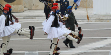 (Φωτ.: ΑΠΕ-ΜΠΕ / Κώστας Τσιρώνης)