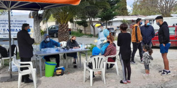 Rapid test στον οικισμό των Ρομά στο Νομισματοκοπείο (φωτ.: Δήμος Χαλανδρίου)