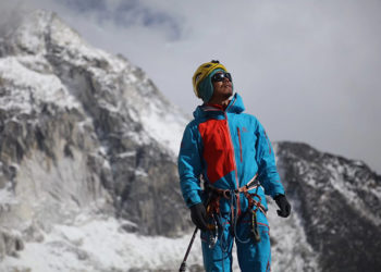 (Φωτ.: Twitter / Blind Mountaineer Zhang Hong)