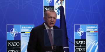 (Φωτ.: EPA / Yves Herman / Pool)