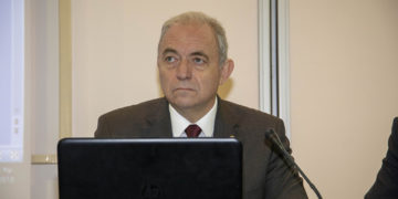 Ο καθηγητής Ευθύμης Λέκκας (φωτ.: ΑΠΕ-ΜΠΕ)