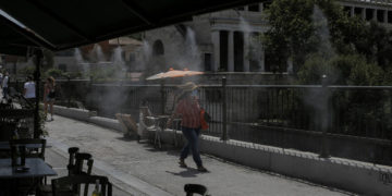 (Φωτ.: ΑΠΕ-ΜΠΕ / Κώστας Τσιρώνης)