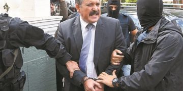 Στα χέρια της αστυνομίας βρίσκεται ο Χρήστος Παπάς