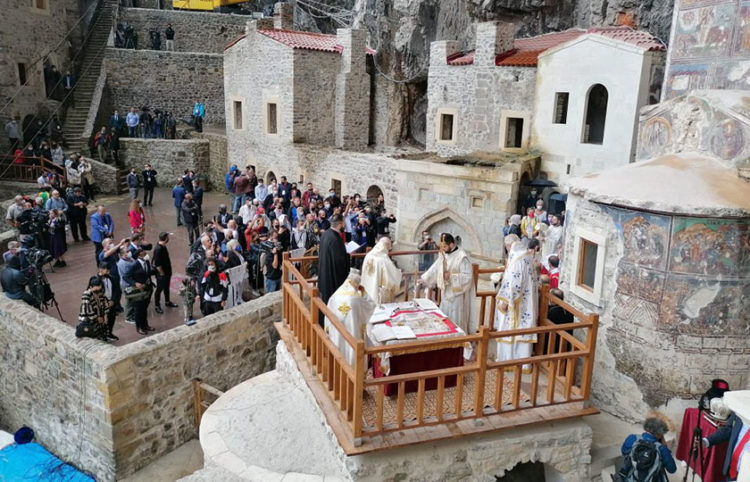 Δεκαπενταύγουστος του 2021 στην Παναγία Σουμελά (φωτ.: 61saat.com)