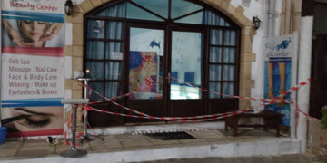 H επιχείρηση της Σταυρούλας Συραγοπούλου στο Πάνορμο Ρεθύμνου (φωτ.: ΕΡΤ)