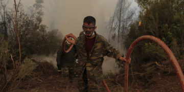 (Φωτ.: ΑΠΕ-ΜΠΕ / Κώστας Τσιρώνης)