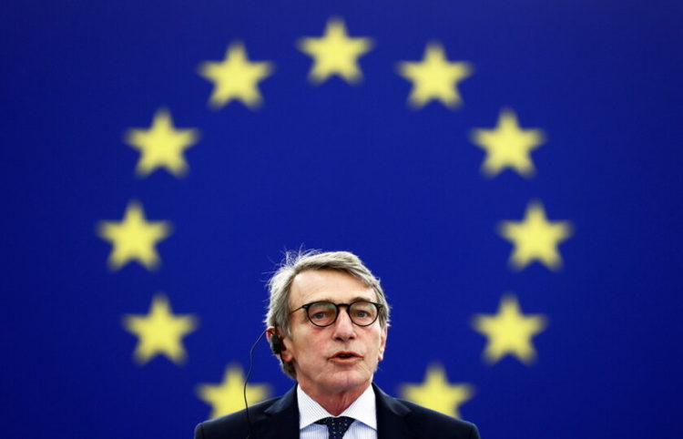 (Φωτ,: EPA/ Christian Hartmann/ Pool Maxppp Out)