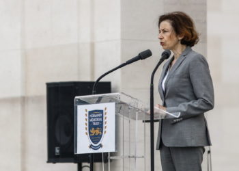 Η υπουργός Άμυνας της Γαλλίας (φωτ.: EPA/ Sameer Al-Doumy)
