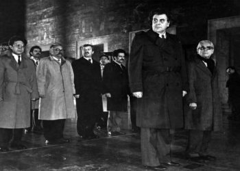 (Φωτ.: Ömer Zülfü Livaneli/ Twitter)