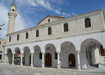 Η εκκλησία των Εισοδίων της Θεοτόκου στα Αλάτσατα. Κτισμένη το 1832. Σήμερα λειτουργεί ως μουσουλμανικό τέμενος (πηγή: facebook.com/alatsata)