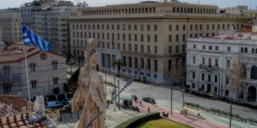 Άποψη της οδού Πανεπιστημίου από ψηλά (φωτ.: Αντώνης Νικολόπουλος/EUROKINISSI)