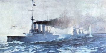 Η «Ναυμαχία της Έλλης», με ημερομηνία δημιουργίας του έργου στις 13 Δεκεμβρίου 1912, από τον Βασίλειο Χατζή, από το Ναυτικό Μουσείο της Ελλάδος, στον Πειραιά. Απεικονίζεται το θωρακισμένο καταδρομικό «Αβέρωφ» μπροστά, ενώ ακολουθούν τα τρία παλιά θωρηκτά «Ύδρα», «Σπέτσαι» και «Ψαρά», βάλλοντας εναντίον των οθωμανικών σκαφών (φωτ.: Β. Χατζής/ Ναυτικό Μουσείο Ελλάδας)