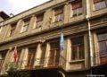 Το κτήριο της τράπεζας Φωστηρόπουλου σήμερα στεγάζει το Ταχυδρομείο της πόλης (φωτ.: Θωμαΐς Κιζιρίδου)
