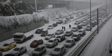 (Φωτ.: ΑΠΕ-ΜΠΕ / Γιάννης Κολεσίδης)