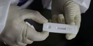 (Φωτ.: EPA/ Farooq Khan)