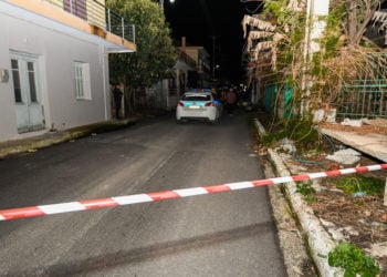 Το μοιραίο σπίτι όπου άφησαν την τελευταία τους πνοή τα τέσσερα μέλη της οικογένειας (φωτ.: Γιάννης Σπυρούνης / ILIALIVE.GR)