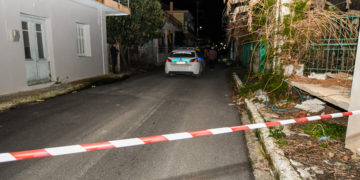 Το μοιραίο σπίτι όπου άφησαν την τελευταία τους πνοή τα τέσσερα μέλη της οικογένειας (φωτ.: Γιάννης Σπυρούνης / ILIALIVE.GR)