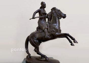 «Ο Καραϊσκάκης έφιππος». Έργο του γλύπτη Μιχάλη Τόμπρου, στο Εθνικό Ιστορικό Μουσείο (φωτ.: Χριστίνα Κωνσταντάκη)