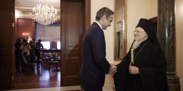 Συνάντηση του πρωθυπουργού Κυριάκου Μητσοτάκη με τον Οικουμενικό Πατριάρχη Βαρθολομαίο στην Κωνσταντινούπολη, Κυριακή 13 Μαρτίου 2022 (φωτ.: Γ.Τ Πρωθυπουργού/ EUROKINISSI/ Δημήτρης Παπαμήτσος)