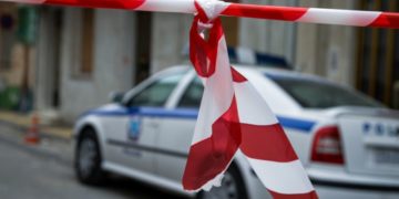 Εικόνα από την οικία της 33χρονης μητέρας από την Πάτρα, που κατηγορείται για την δολοφονία της 9χρονης κόρης της. (φωτ. EUROKINISSI/ Δημήτρης Χριστοδουλόπουλος)