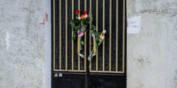 Εικόνα από την οικία της 33χρονης μητέρας από την Πάτρα, που κατηγορείται για τη δολοφονία της 9χρονης κόρης της. (φωτ. αρχείου: EUROKINISSI/ΔΗΜΗΤΡΗΣ ΧΡΙΣΤΟΔΟΥΛΟΠΟΥΛΟΣ)