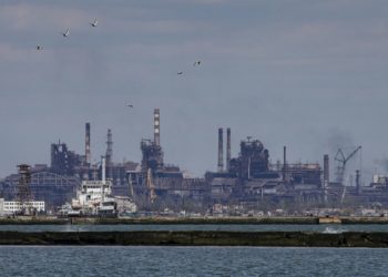 Το εργοστάσιο χάλυβα Αζοφστάλ, στη Μαριούπολη (φωτ.: EPA/ Sergei Ilnitsky)