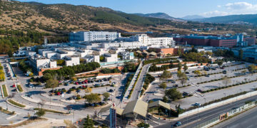 Το νοσοκομείο «Παπαγεωργίου» της Θεσσαλονίκης από ψηλά (φωτ.: ΜΟΤΙΟΝΤΕΑΜ)