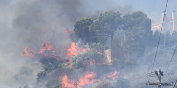 Δεύτερη ημέρα της πυρκαγιάς στην Πεντέλη, Τετάρτη 20 Ιουλίου 2022. (Φωτ.: Αντώνης Νικολόπουλος/Eurokinissi)