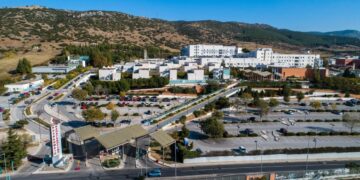 Αεροφωτογραφία του νοσοκομείου «Παπαγεωργίου» της Θεσσαλονίκης (φωτ. αρχείου: Motionteam)