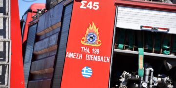 Όχημα της Πυροσβεστικής (Φωτ. αρχείου: EUROKINISSI / Βασίλης Παπαδόπουλος)