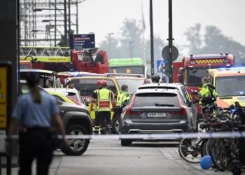 Ένας νεκρός και μία τραυματίας από πυρά σε εμπορικό κέντρο στο Μάλμε της Σουηδίας (Φωτ.: EPA/Johan Nilsson)