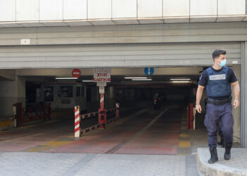 Η είσοδος του πάρκινγκ στο Εφετείο Αθηνών (φωτ.: EUROKINISSI / Γιάννης Παναγόπουλος)