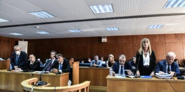 Δίκη στο Ειδικό Δικαστήριο με κατηγορούμενους τον πρώην αναπληρωτή υπουργό Δικαιοσύνης της κυβέρνησης ΣΥΡΙΖΑ - ΑΝΕΛ Δημήτρη Παπαγγελόπουλο και την πρώην επικεφαλής της εισαγγελίας Διαφθοράς Ελένη Τουλουπάκη, Δευτέρα 19 Σεπτεμβρίου 2022. (Φωτ.: Eurokinissi/Τατιάνα Μπόλαρη)