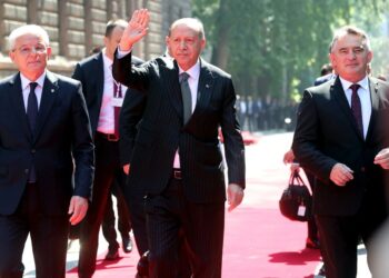 Ο Ταγίπ Ερντογάν στο Σαράγιεβο (Φωτ.: EPA/Fehim Demir)