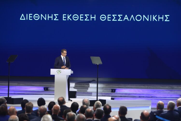 Στιγμιότυπο από την ομιλία του Κυριάκου Μητσοτάκη, πέρυσι στα εγκαίνια της 86ης ΔΕΘ, στο «Βελλίδειο» Συνεδριακό Κέντρο (φωτ.: Motion Team/Βασίλης Βερβερίδης)