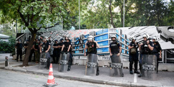 MAT στην πλατεία Εξαρχείων (φωτ.: EUROKINISSI / Τατιάνα Μπόλαρη)