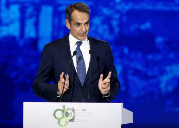 Ομιλία Μητσοτάκη στη ΔΕΘ: Καλούμαστε να κάνουμε ιστορικές επιλογές. Συνεχίζουμε μπροστά ή γυρίζουμε πίσω